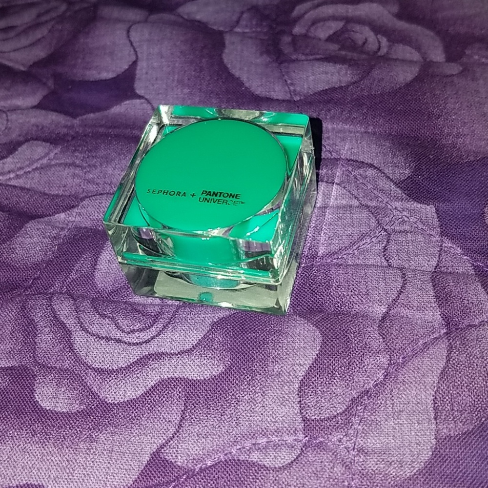 "Emerald" Sephora + Pantone Universe Glitter Dust